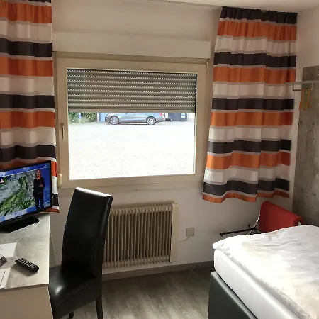 Отель Sehnder Hof 2*